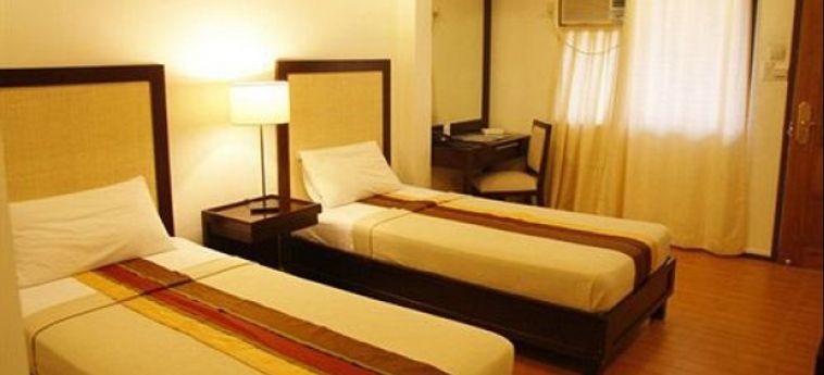 Hotel Subic Grand Seas Resort:  OLONGAPO