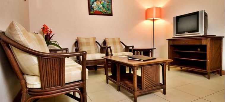 Hotel Subic Holiday Villas:  OLONGAPO