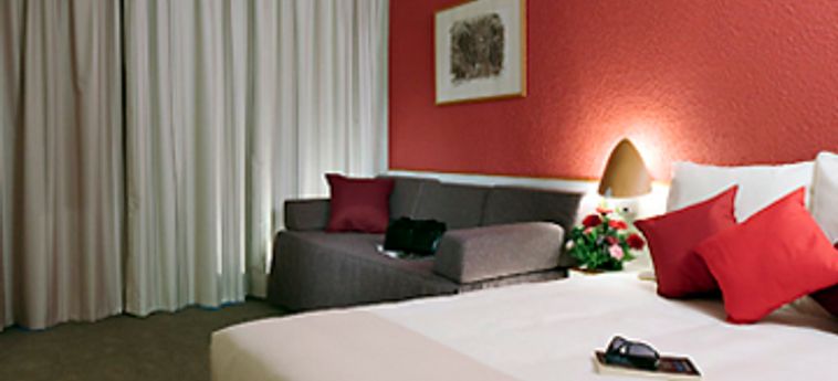 Hotel Novotel Porto Gaia:  OPORTO