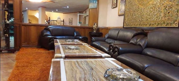Hotel El Mouahidine:  ORAN