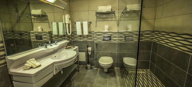 Hotel Plaza Oran Oran: Foto 