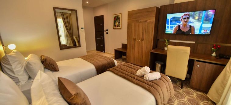 Mf Hotel Oran Oran: Foto 