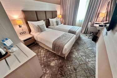 2H Hotel Oran: Photo 