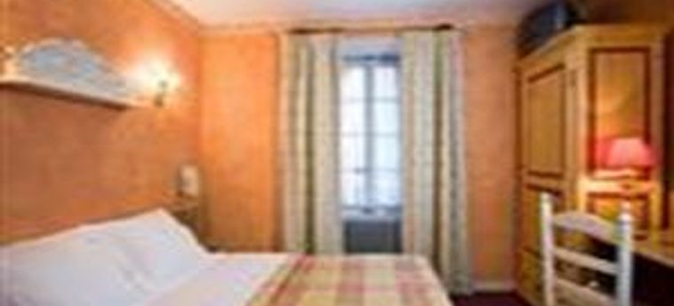 Hotel Saint Jean:  ORANGE