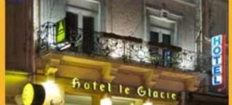 Hotel Le Glacier:  ORANGE