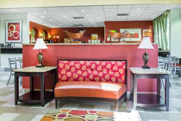 Hotel Quality Suites Orlando:  ORLANDO (FL)
