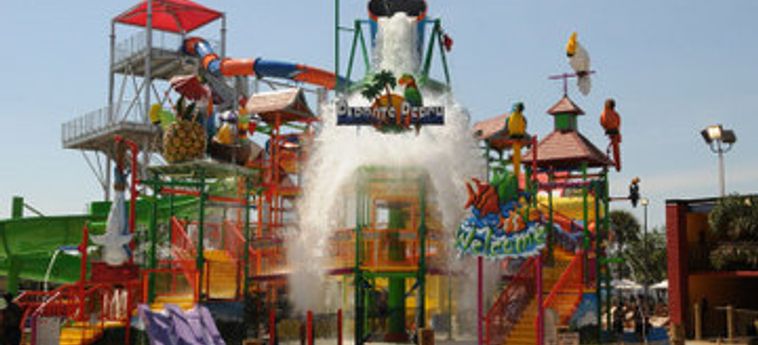 COCO KEY WATER PARK HOTEL 