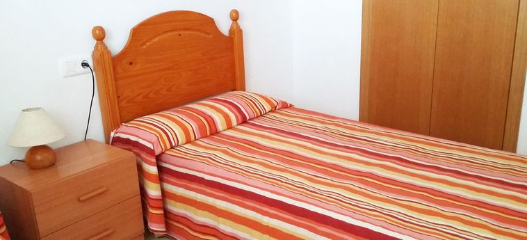 Hotel Apartamentos Colomeras 3000:  OROPESA DEL MAR