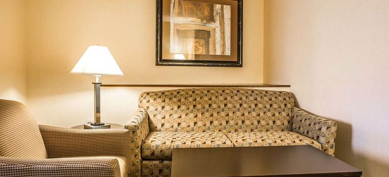 Hotel Comfort Suites Oshkosh (Wi): Foto 