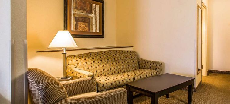 Hotel Comfort Suites Oshkosh (Wi): Foto 