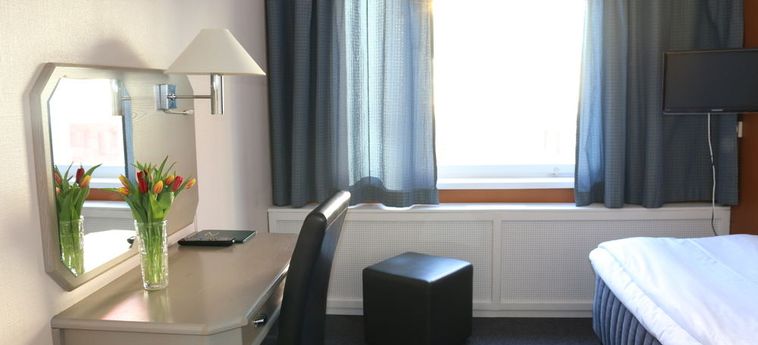 Hotel Zata:  OSTERSUND