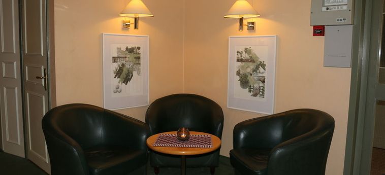 Hotel Zata:  OSTERSUND