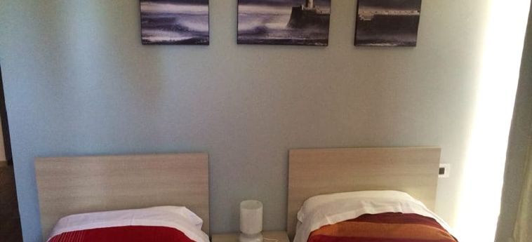Hotel My Room Roma:  OSTIA - ROM