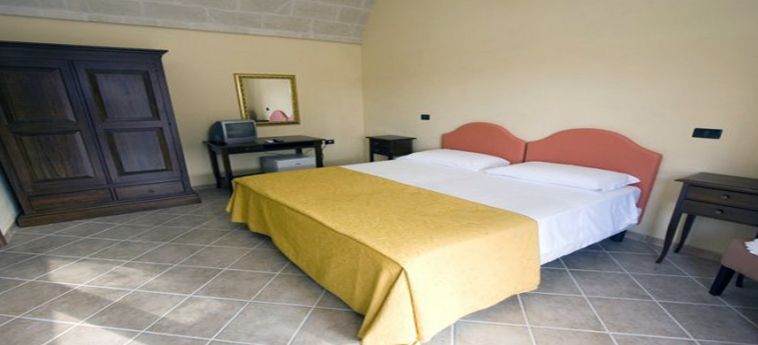 Hotel Oasi Del Visir Resort:  OSTUNI - BRINDISI