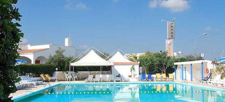 Hotel Villaggio Plaia:  OSTUNI - BRINDISI