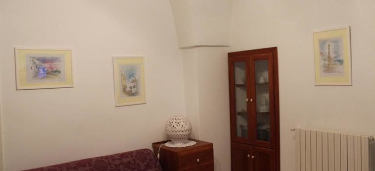 Hotel Studio In Ostuni, With Balcony And Wifi - 6 Km From The Beach:  OSTUNI - BRINDISI