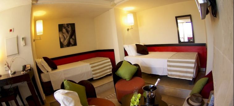 Hotel Le Cale D'otranto Beach Resort:  OTRANTO - LECCE