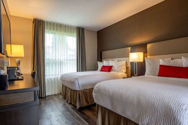 Hotel Ramada By Wyndham Ottawa On The Rideau Ottawa: Photo 