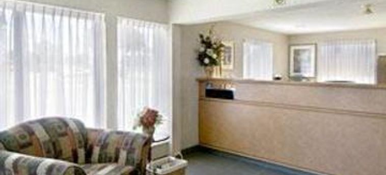Hotel Comfort Inn Ottawa East:  OTTAWA