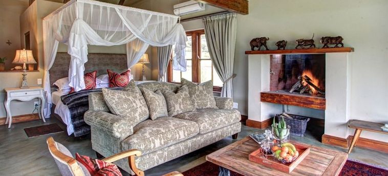 Hotel Madi-Madi Karoo Safari Lodge:  OUDTSHOORN