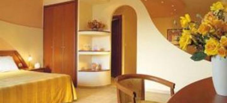 Alexandros Palace Hotel & Suites:  OURANOUPOLI - ARISTOTELIS