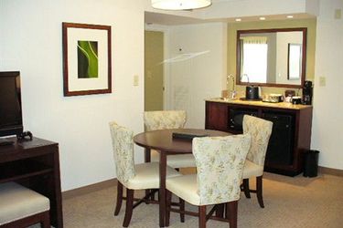 Hotel Embassy Suites By Hilton Kansas City Overland Park:  OVERLAND PARK (KS)