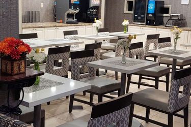Sonesta Essential Hotels Overland Park Overland Park (Ks): Photo 