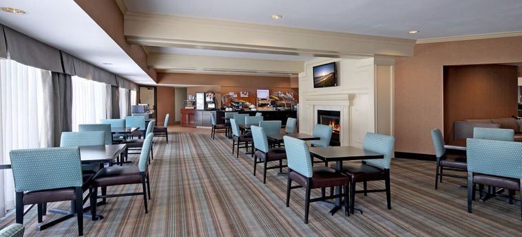 Hotel Holiday Inn Express Port Hueneme:  OXNARD (CA)