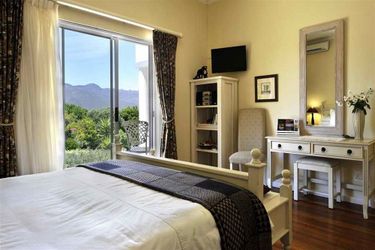 Alba House Guest House / Bed & Breakfast:  PAARL