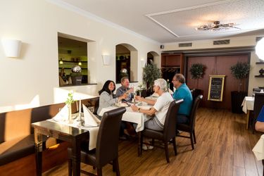Hotel Landhaus Jaegerkrug Paderborn: Photo 