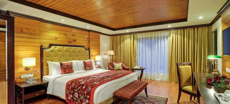 Hotel Senator Pine-N-Peak Pahalgam: Foto 