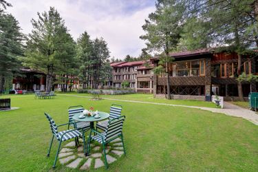 Hotel Senator Pine-N-Peak Pahalgam: Photo 