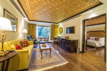 Hotel Senator Pine-N-Peak Pahalgam: Photo 