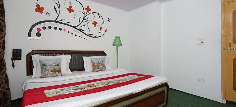 Oyo 9083 Hotel New Tourist Palace Pahalgam: Photo 