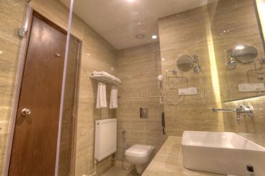 Hotel The Chinar Resorts And Spa Pahalgam: Photo 