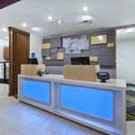 HOLIDAY INN EXPRESS & SUITES PAINESVILLE - CONCORD 2 Stars