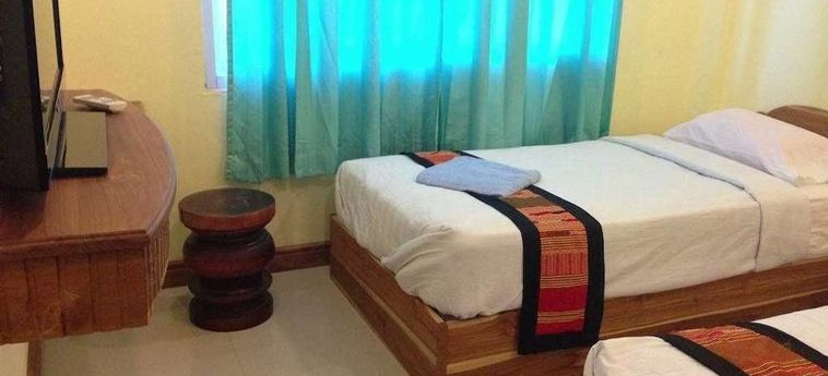 Lankham Hotel:  PAKSE