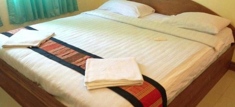 Lankham Hotel:  PAKSE