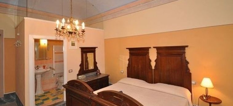 Hotel Villa Lorenza:  PALAIA - PISA