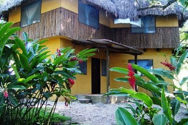 Hotel Kin Balam Cabanas:  PALENQUE