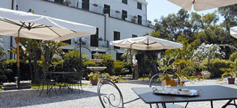Hotel Villa D'amato:  PALERME