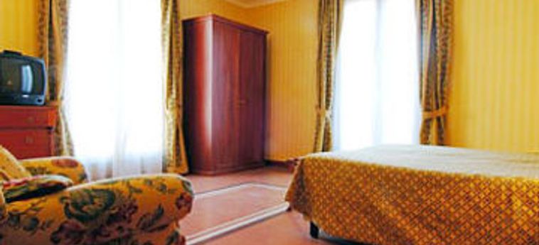 Hotel Residenza D'aragona:  PALERMO