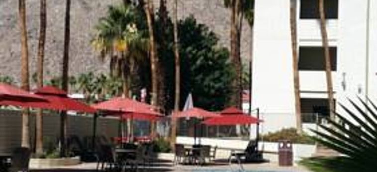 Hotel Baymont Inn & Suites Palm Springs:  PALM SPRINGS (CA)