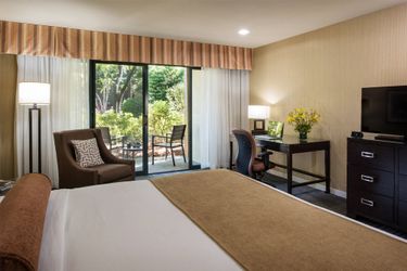 Hotel Creekside Inn:  PALO ALTO (CA)