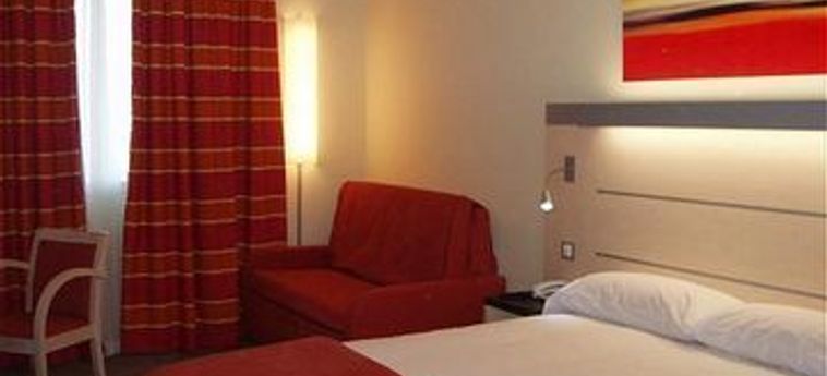 Hotel Holiday Inn Express Pamplona:  PAMPLONA