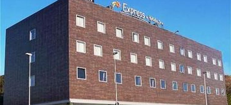 Hotel Holiday Inn Express Pamplona:  PAMPLONA