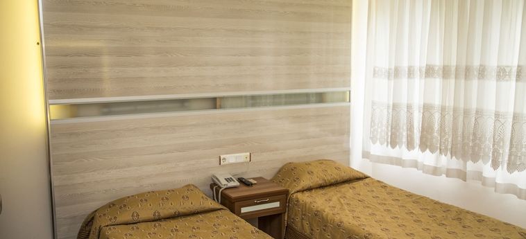 Hotel Reis Thermal Otel:  PAMUKKALE