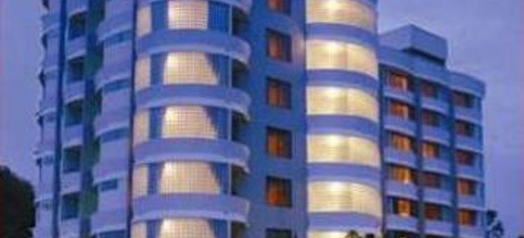 Hotel Crystal Suites:  PANAMA CITY