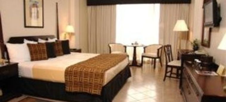 Continental Hotel & Casino:  PANAMA-STADT