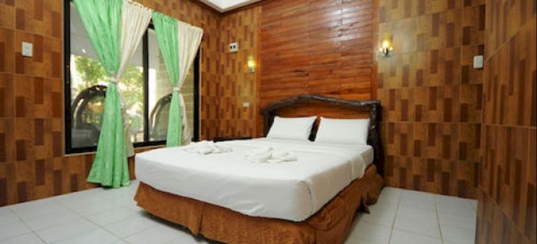 Hotel Dumaluan Beach Resort:  PANGLAO